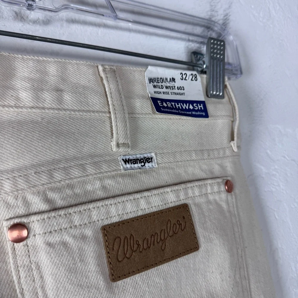 Wrangler Jeans Denim Wild West High Rise Straight Cream Twill Ecru White Wash - Picture 9 of 12